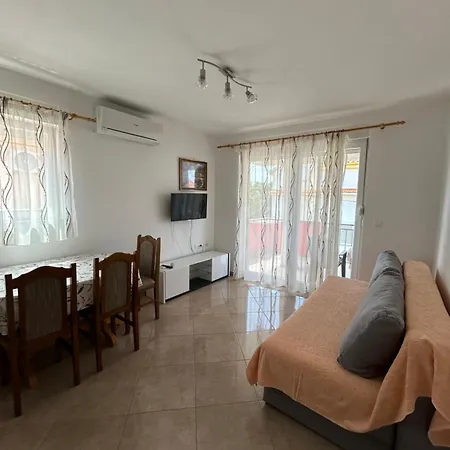 Ana Apartment Bibinje